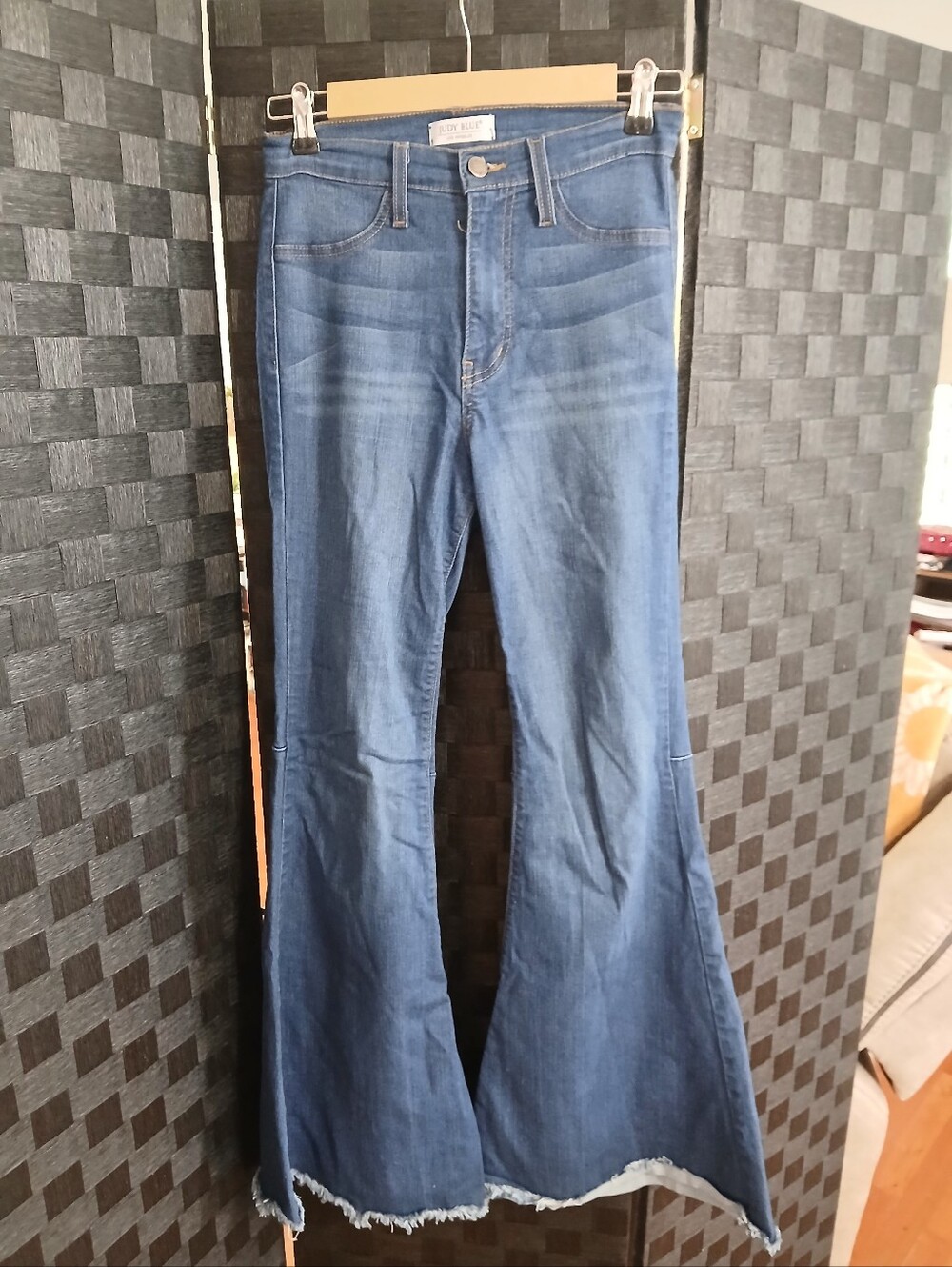 Judy Blue High-Rise Flared Jeans with Raw Hem Stretch Boho Festival